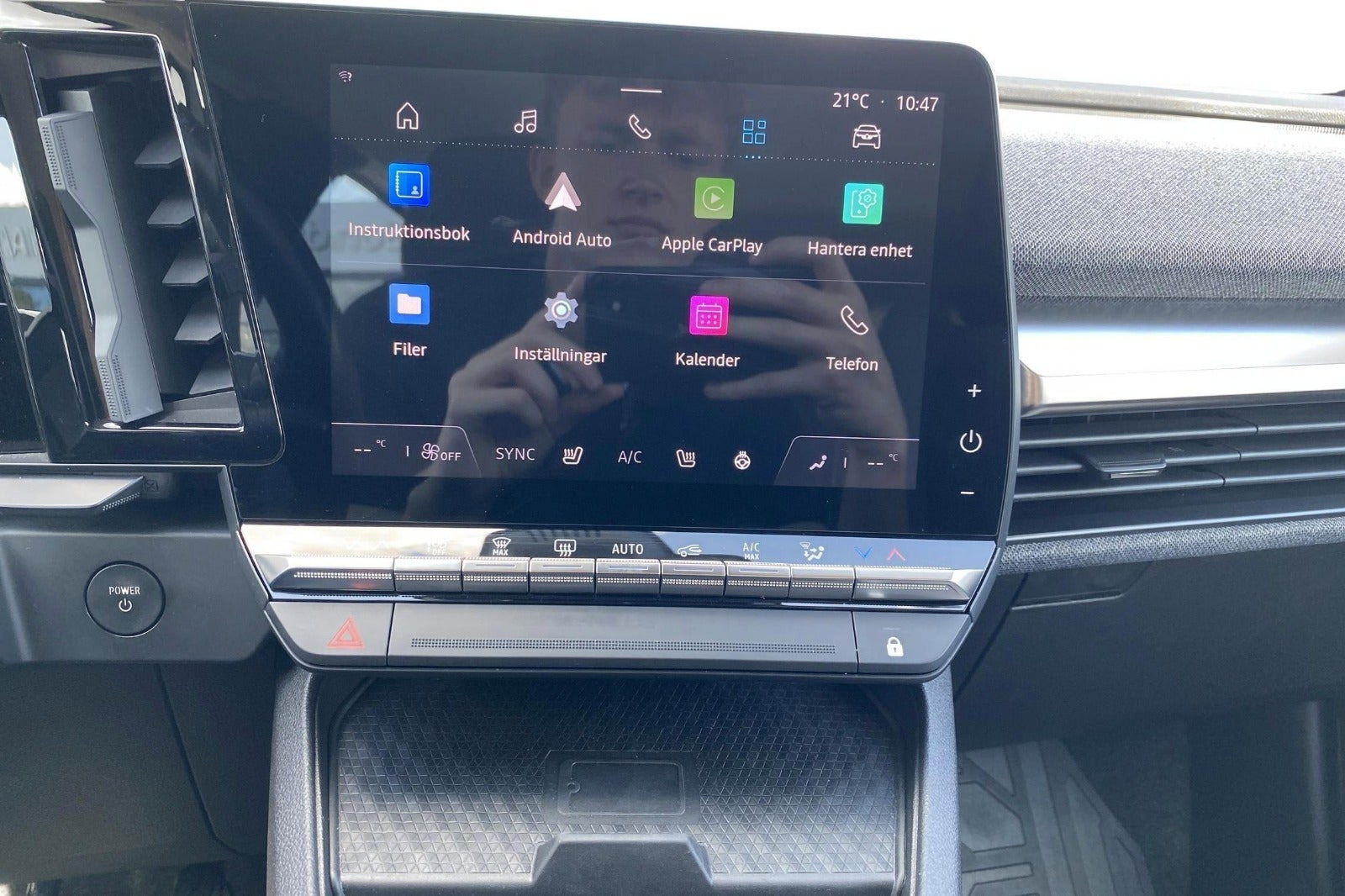 Hvid Renault Megane E-Tech fra 2023
