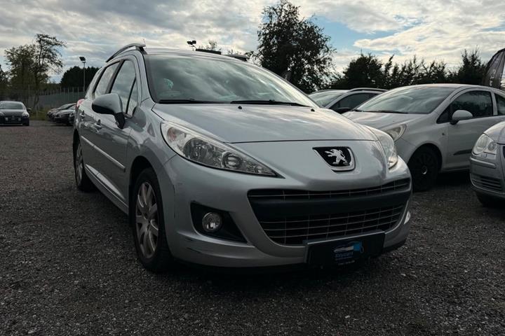 undefined Peugeot 207 fra 2010