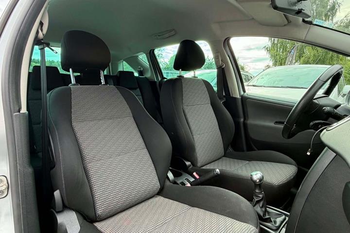 undefined Peugeot 207 fra 2010