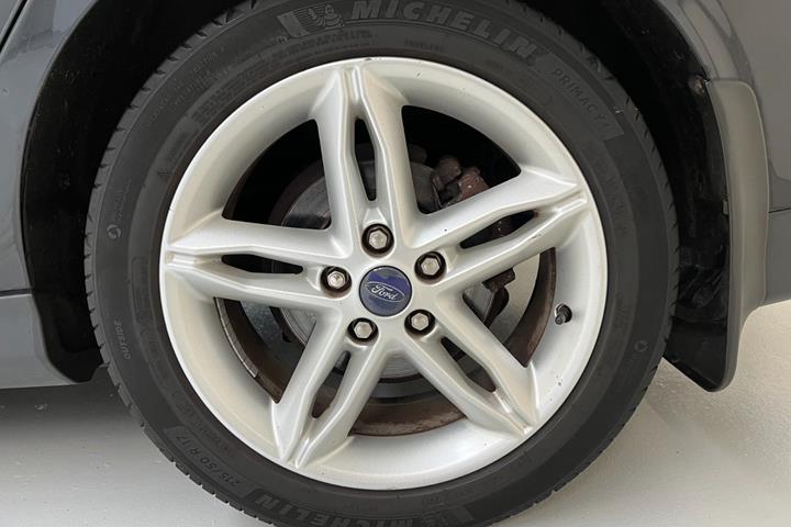 Sort Ford Focus fra 2015