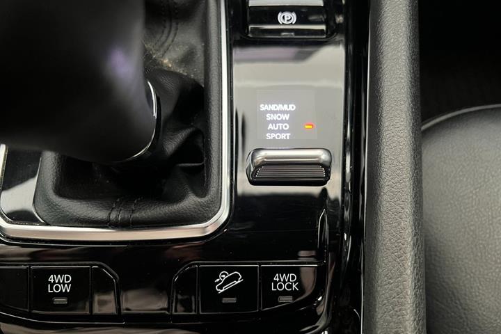 Sort Jeep Compass fra 2021