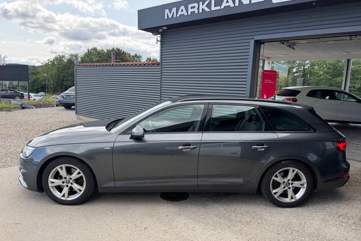 Grå Audi A4 fra 2019