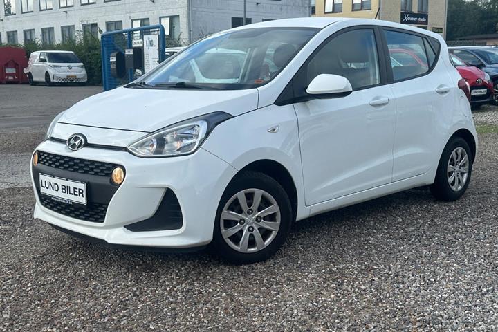 Hvid Hyundai i10 fra 2017