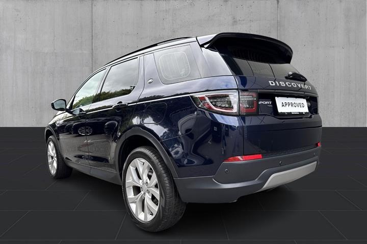 Blå Land Rover Discovery Sport fra 2023
