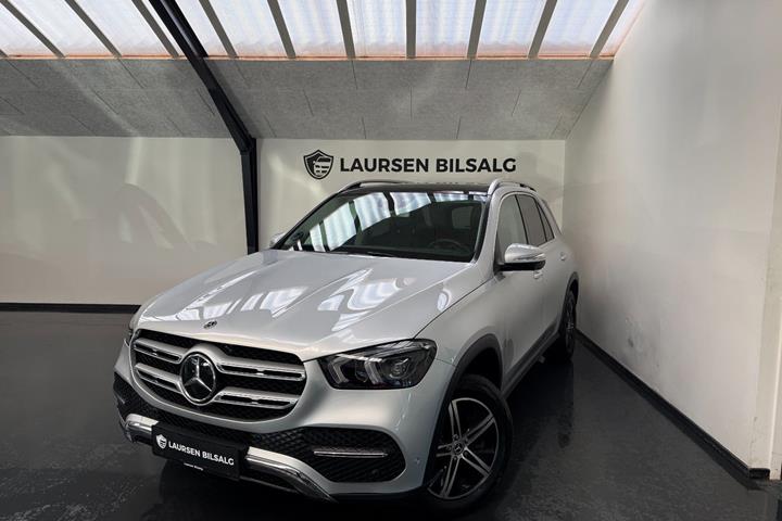 Sølv Mercedes GLE350 d fra 2020