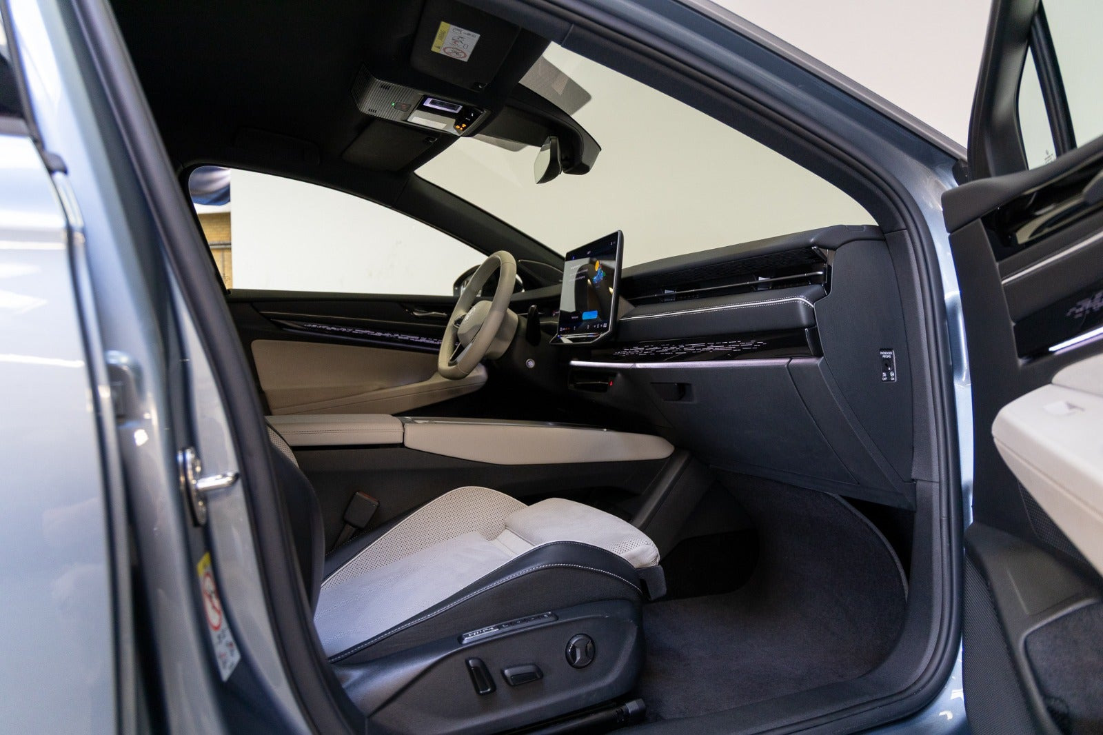 Blå VW ID.7 fra 2025