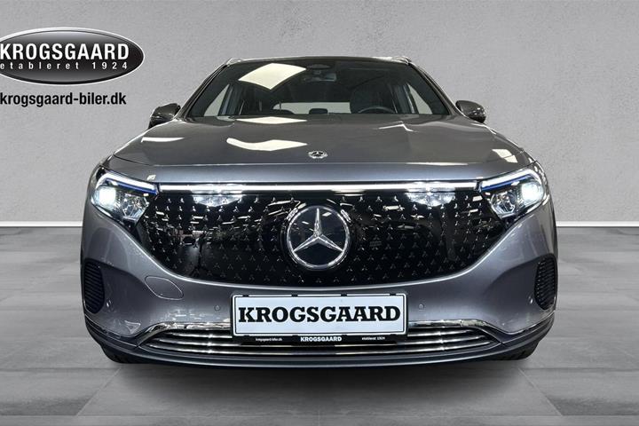 Grå Mercedes EQA250+ fra 2025