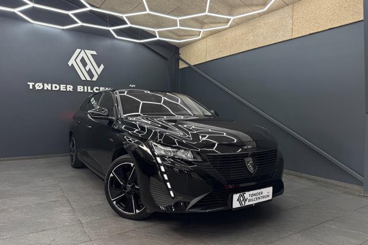 Sort Peugeot E-308 fra 2025