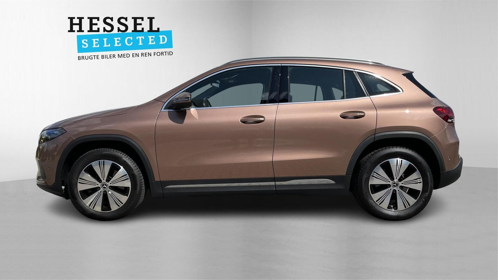 Brun Mercedes EQA250 fra 2023