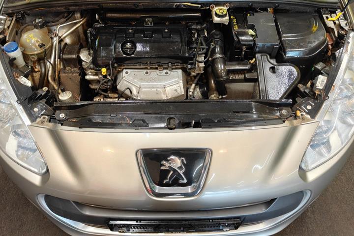undefined Peugeot 308 fra 2010