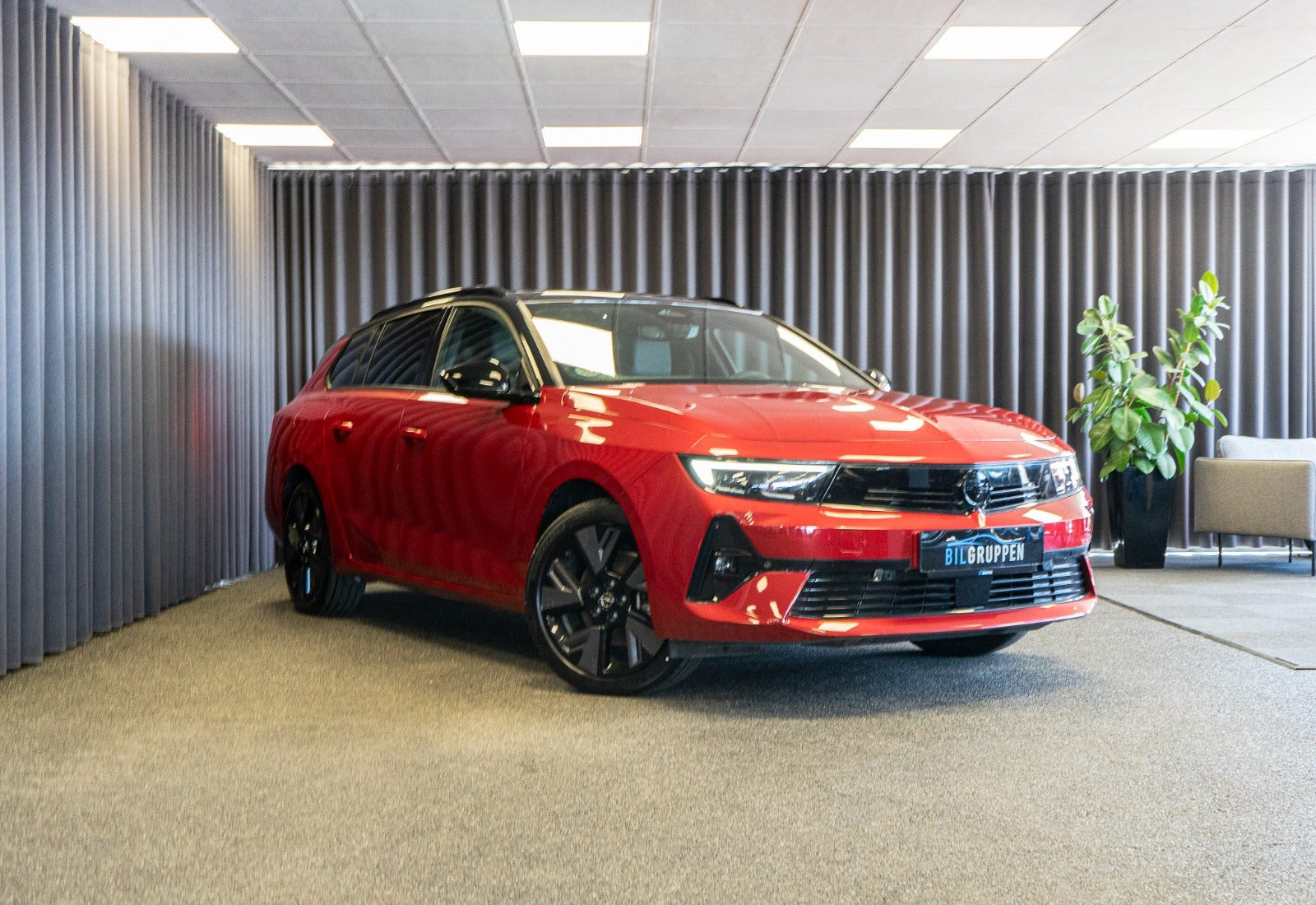 Opel Astra-e 54 GS Sports Tourer