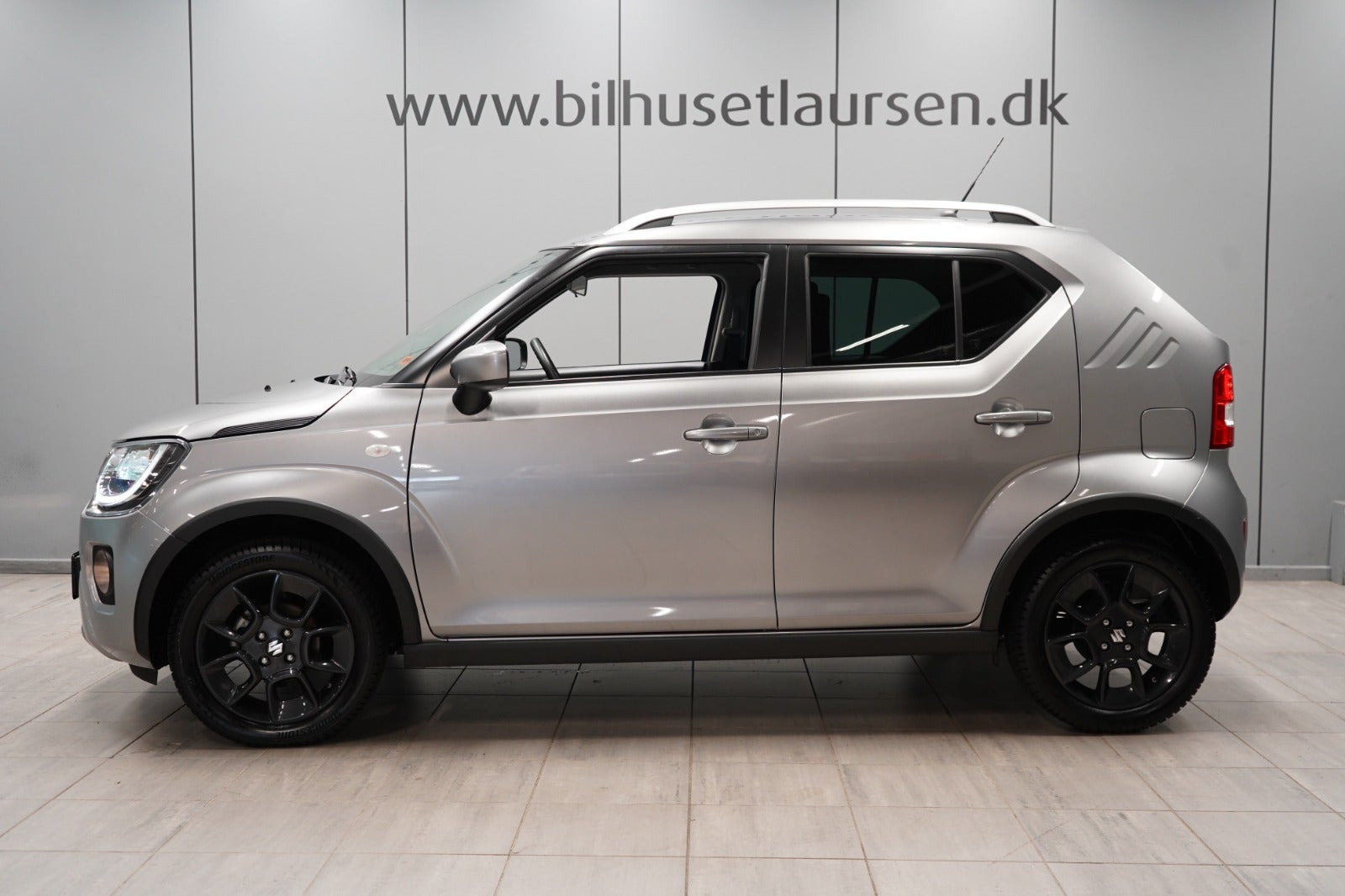 Grå Suzuki Ignis fra 2020