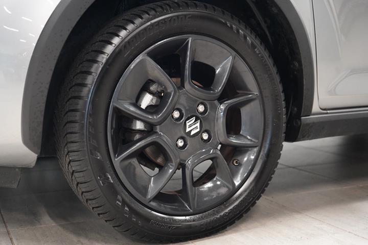 Grå Suzuki Ignis fra 2020