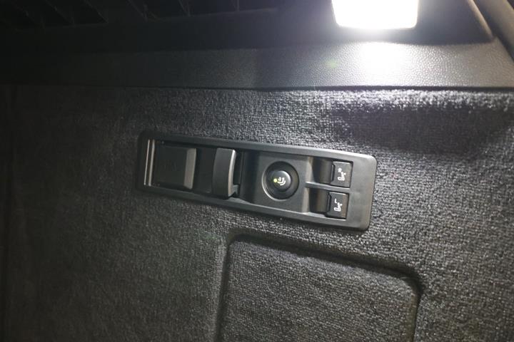Hvid BMW iX fra 2023