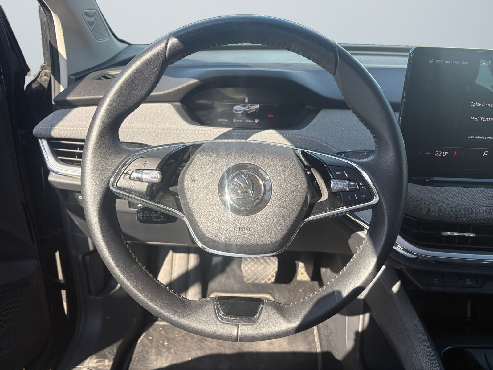 Sort Skoda Enyaq fra 2024