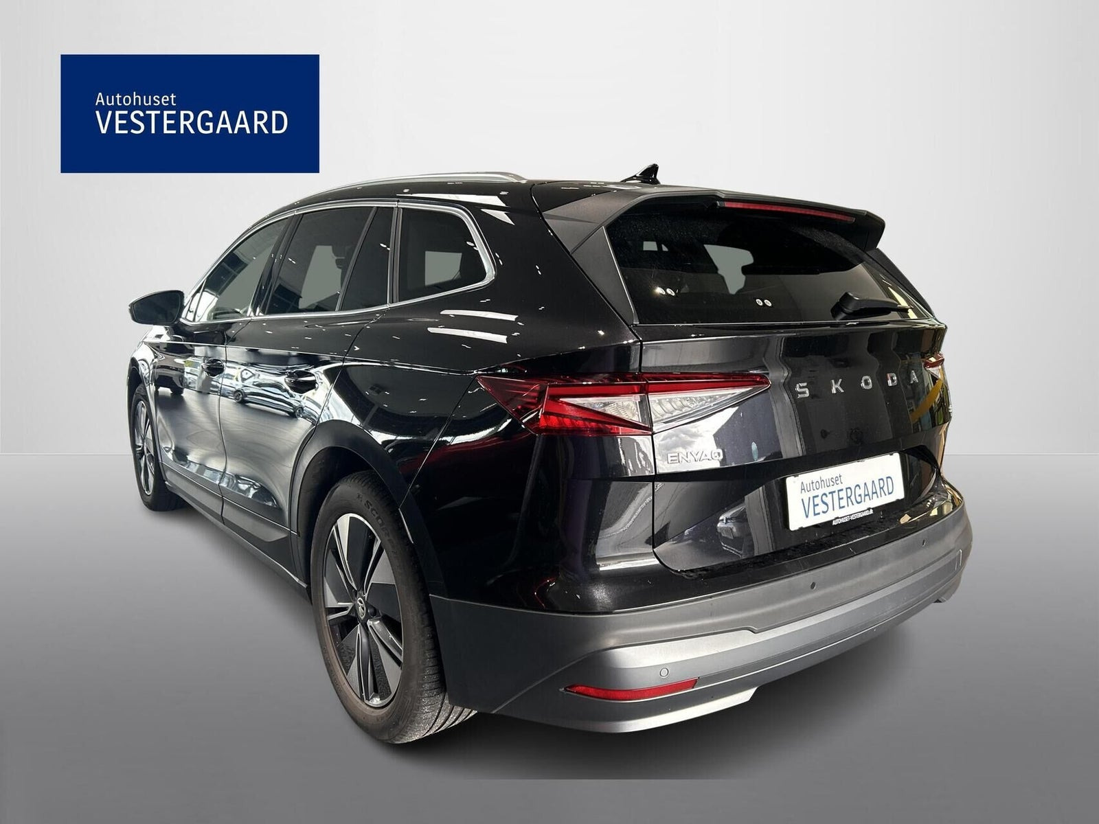 Sort Skoda Enyaq fra 2025