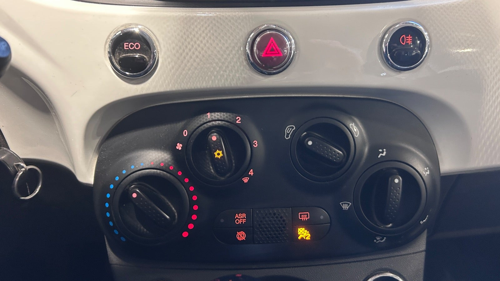 undefined Fiat 500C fra 2017