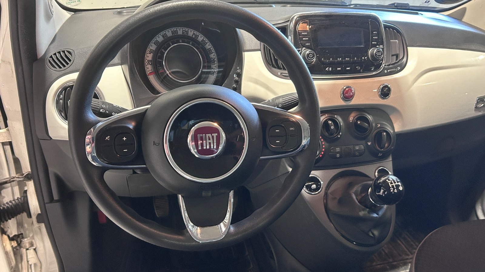 undefined Fiat 500C fra 2017