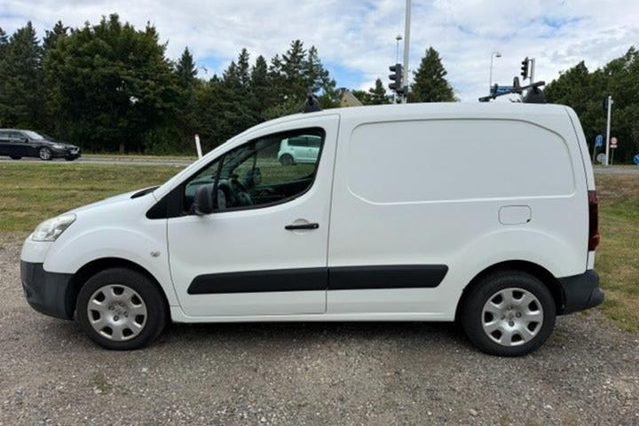 undefined Peugeot Partner fra 2012