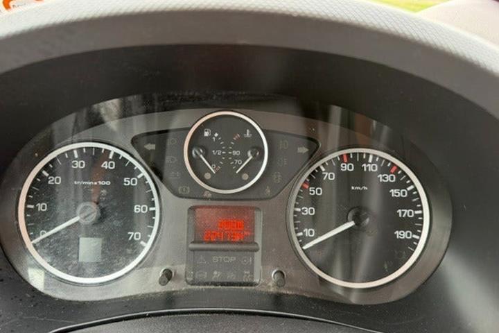 undefined Peugeot Partner fra 2012