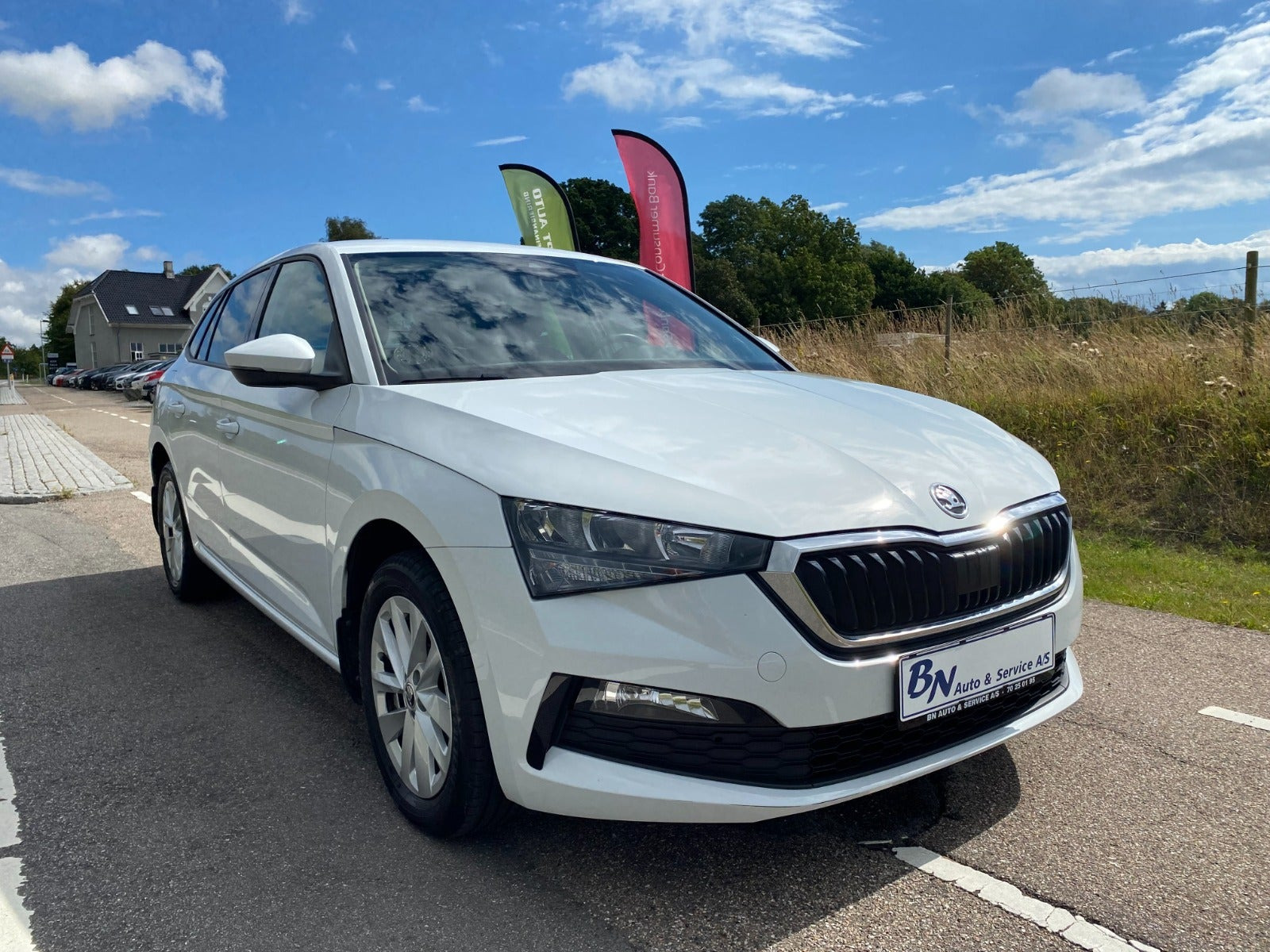 Hvid Skoda Scala fra 2023