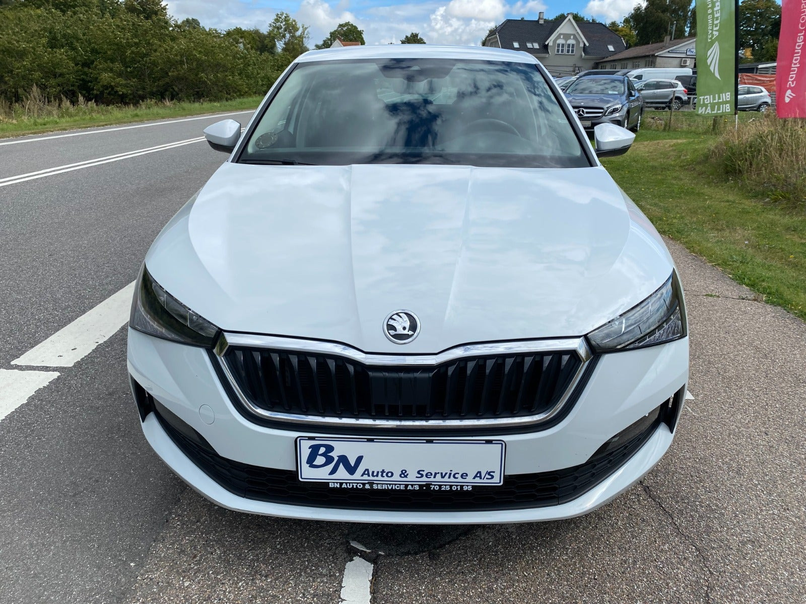 Hvid Skoda Scala fra 2023