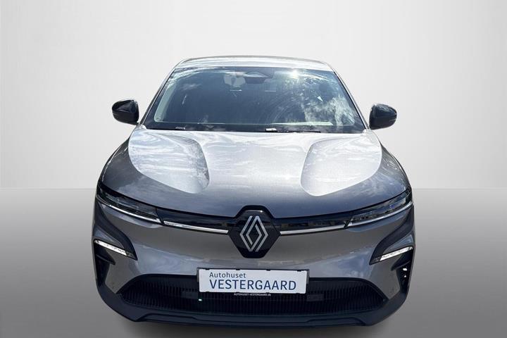 Grå Renault Megane E-Tech fra 2023