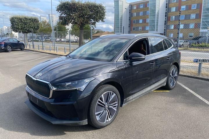 Sort Skoda Enyaq fra 2024