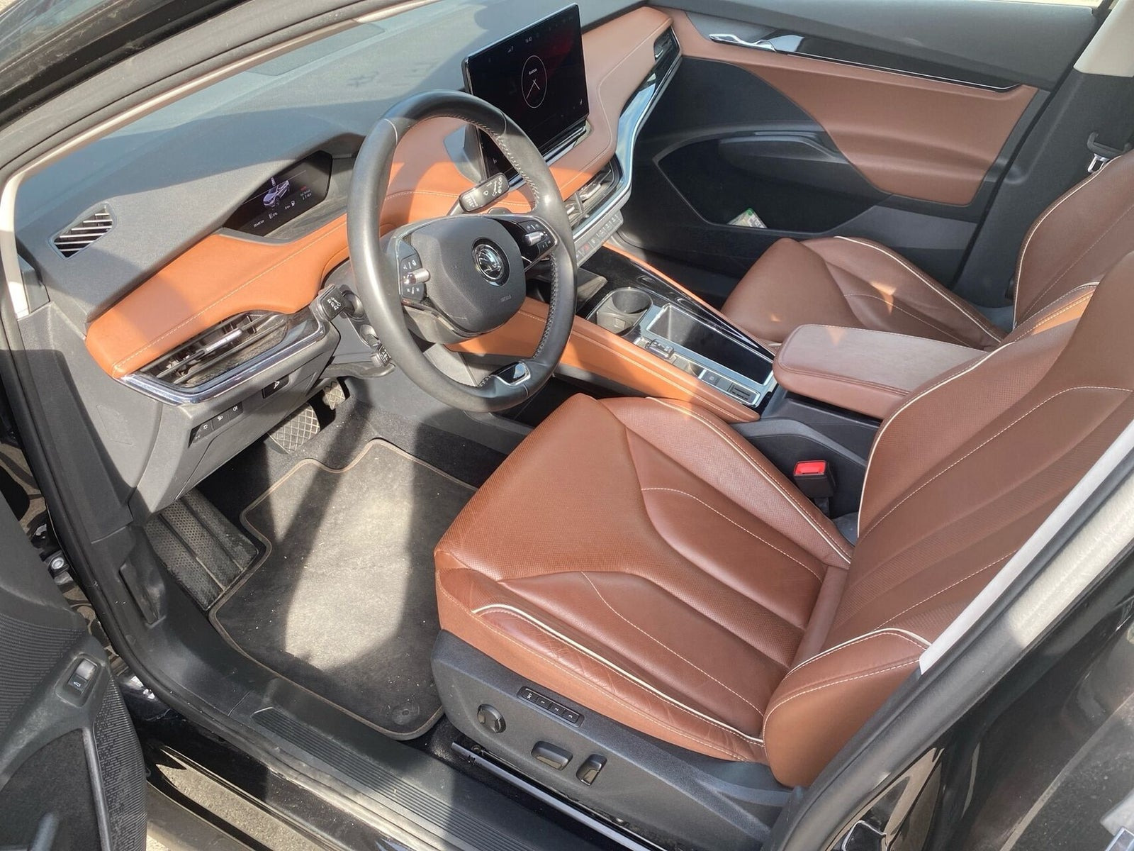 Sort Skoda Enyaq fra 2024