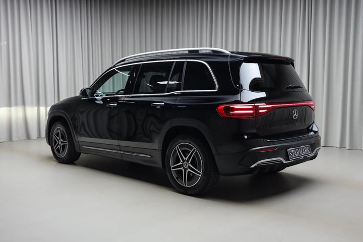 Sort Mercedes EQB250+ fra 2026