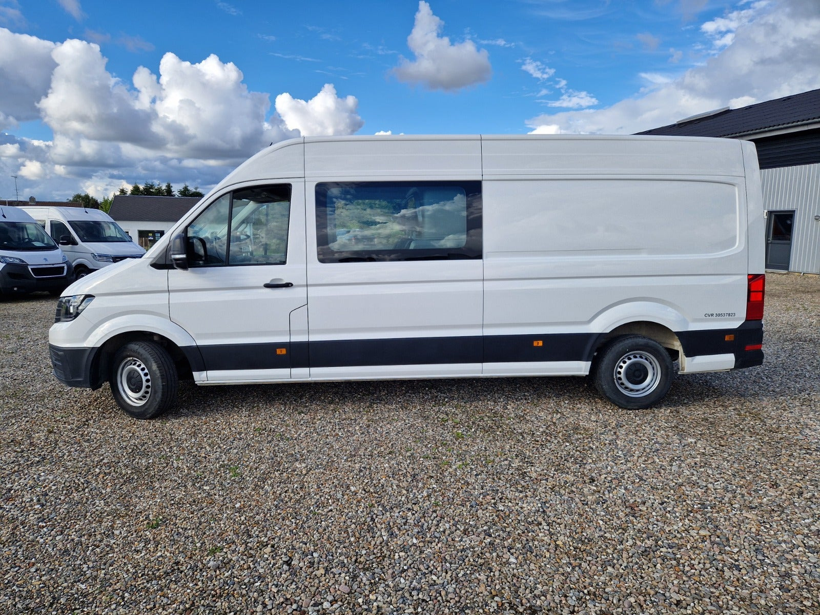 VW Crafter 35 2,0 TDi 177 Kassevogn L4H3 aut.