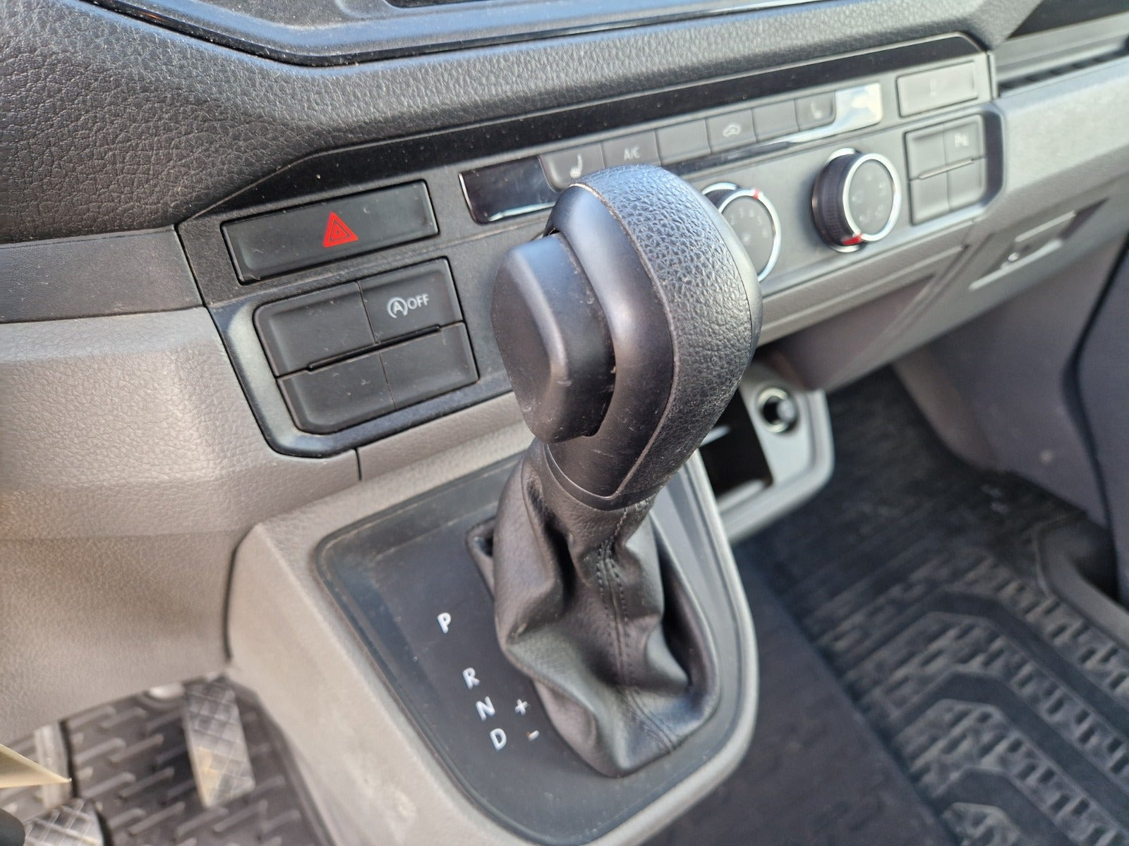 undefined VW Crafter 35 fra 2024