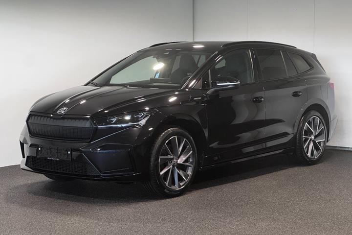 Sort Skoda Enyaq fra 2023