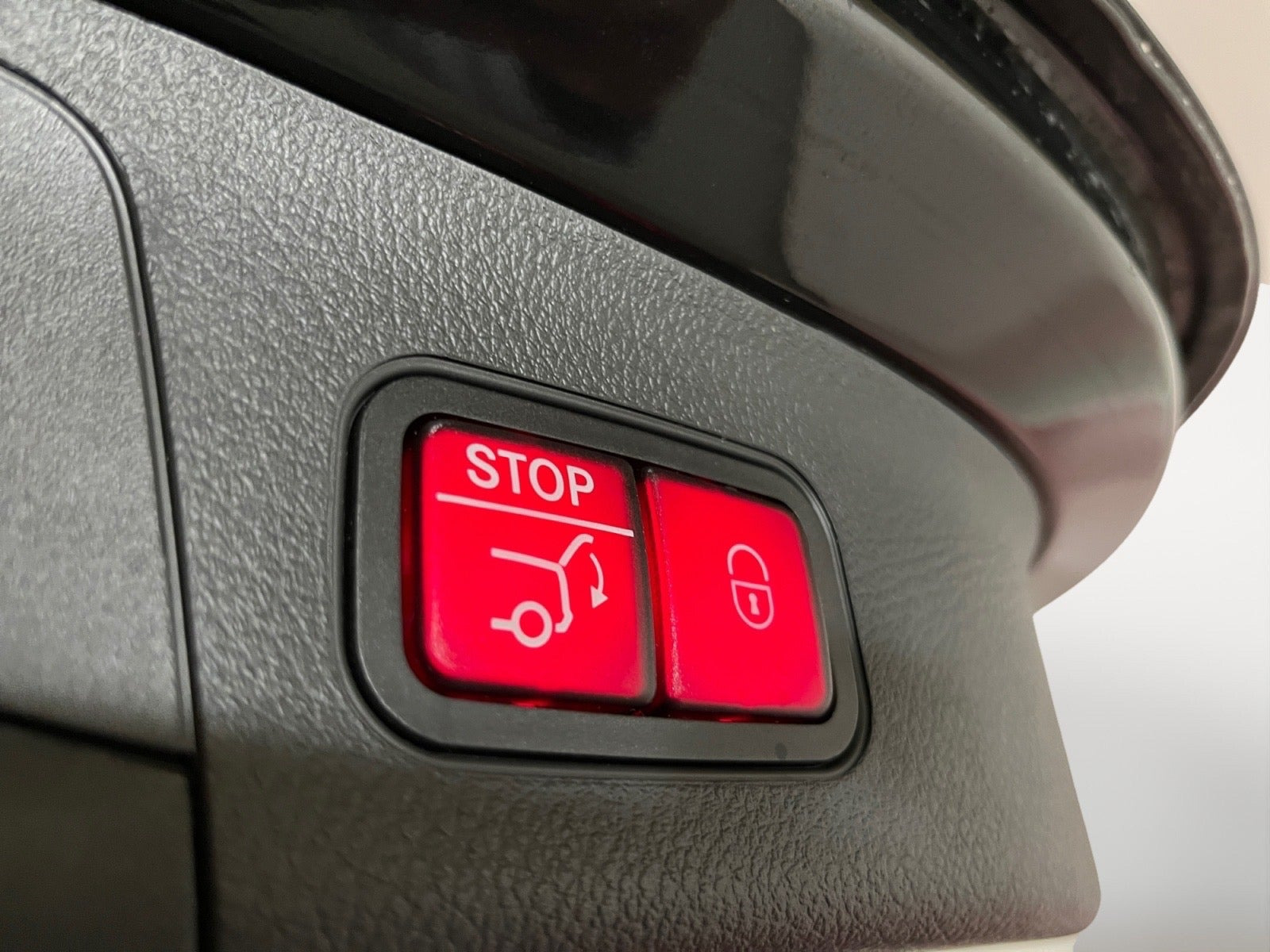 Sort Mercedes EQA250+ fra 2025