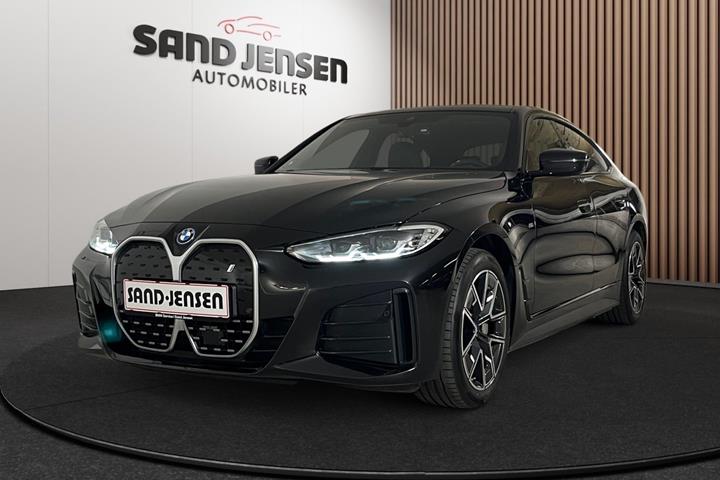 Sort BMW i4 fra 2024