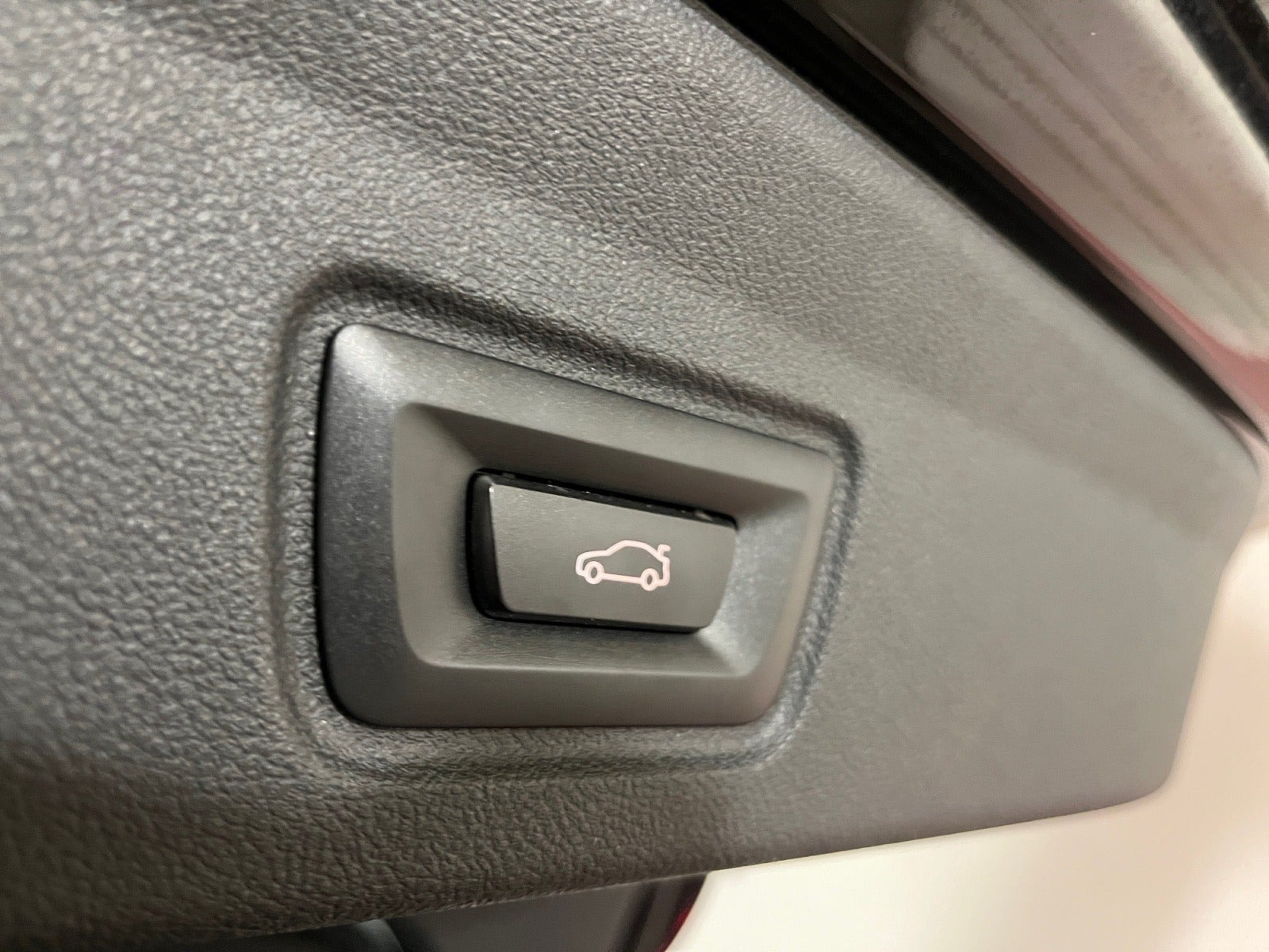 Sort BMW i4 fra 2024