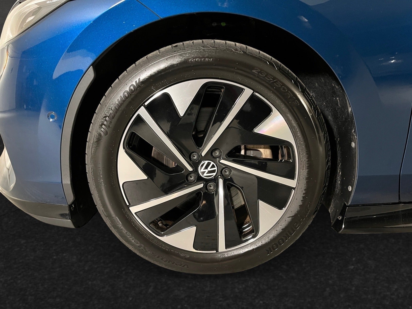 Blå VW ID.7 fra 2025
