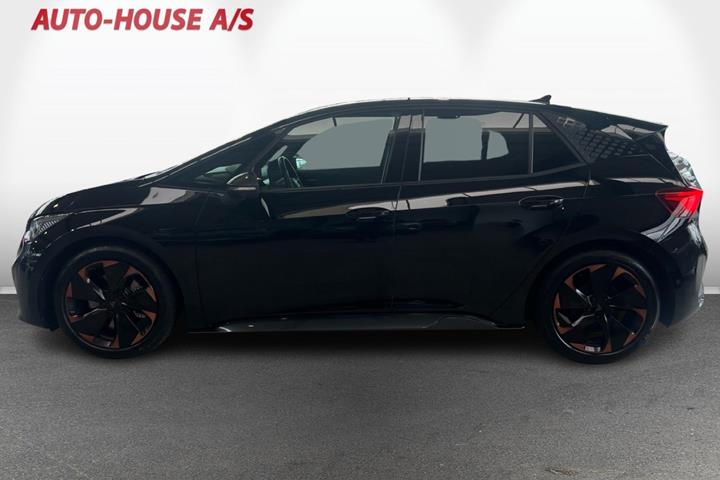 Sort Cupra Born fra 2025