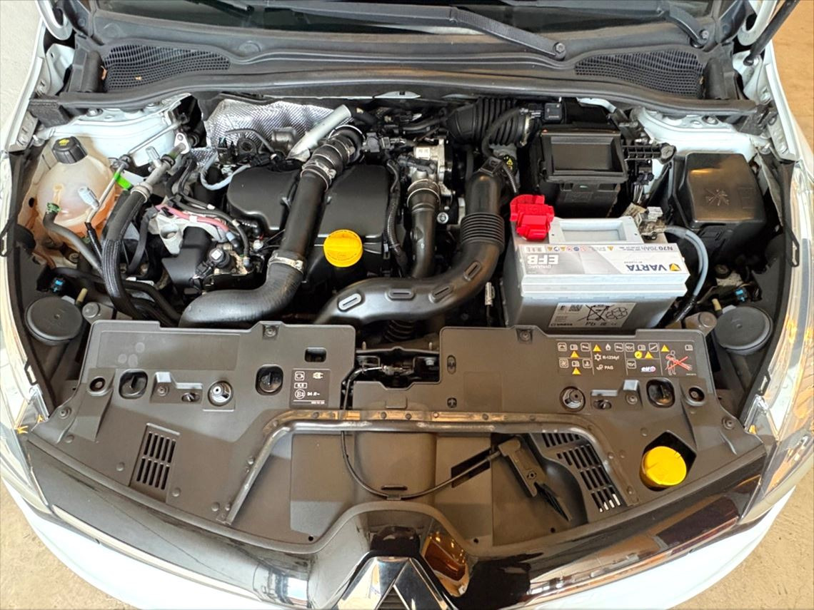 Hvid Renault Clio IV fra 2017