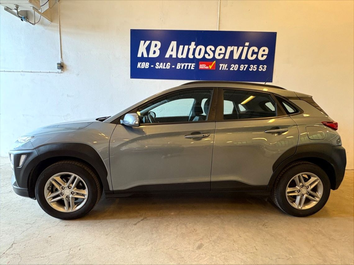 Grå Hyundai Kona fra 2020