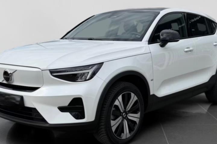 Hvid Volvo C40 fra 2023