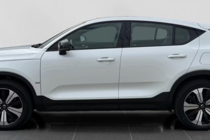 Hvid Volvo C40 fra 2023