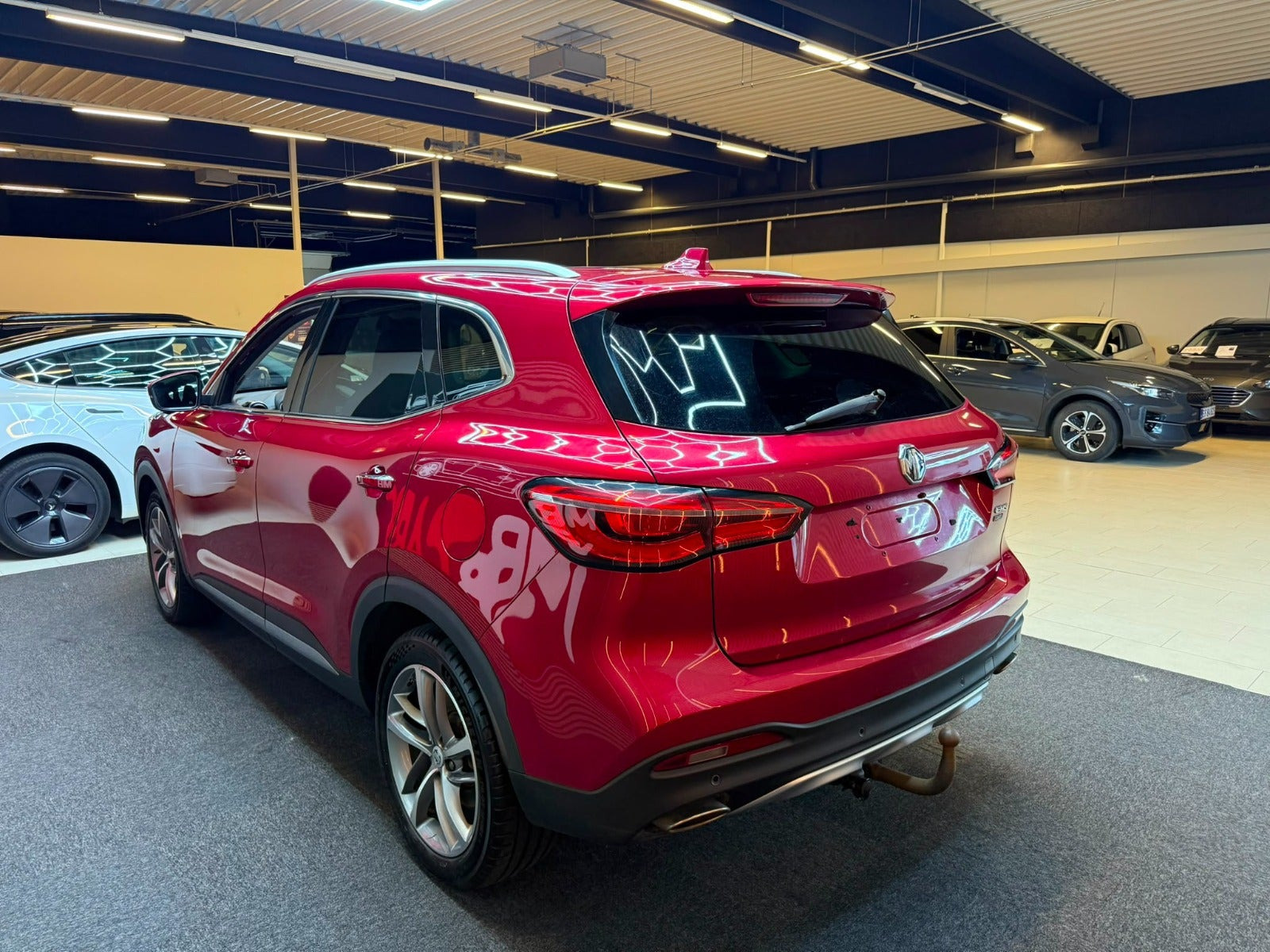 Rød MG EHS fra 2021