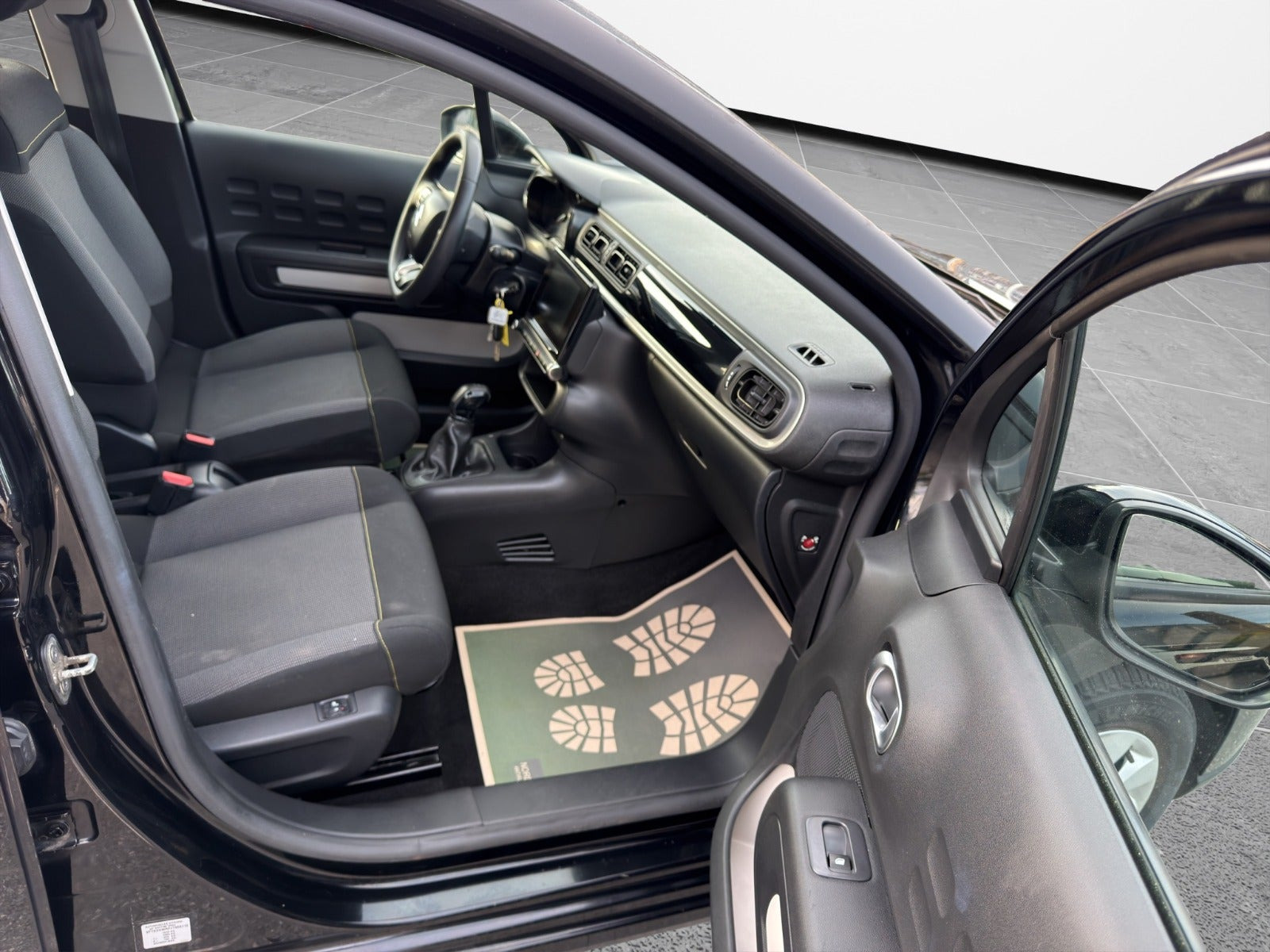 Sort Citroën C3 fra 2019