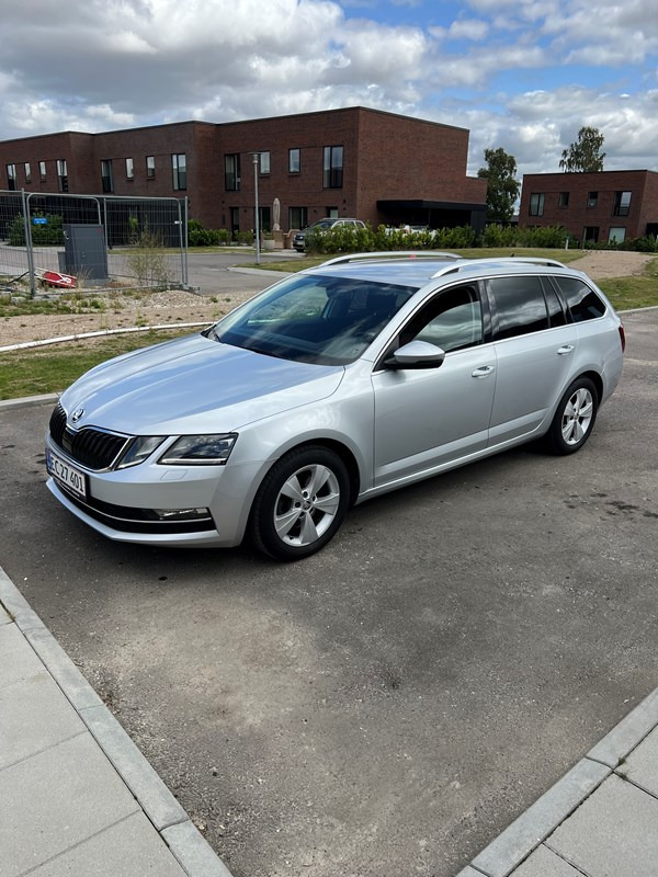 Skoda Octavia 1.0 TSI 115 COMBI DSG7