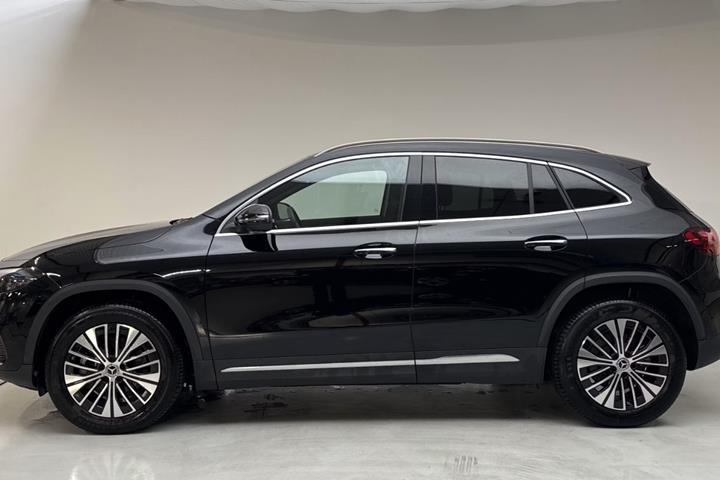 Sort Mercedes EQA250+ fra 2024