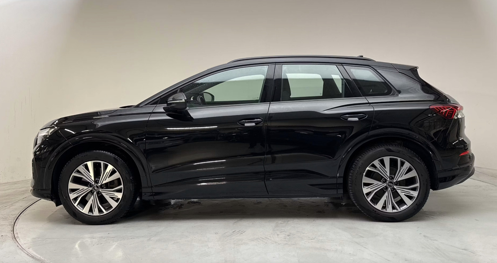 Audi Q4 e-tron 40 Advanced