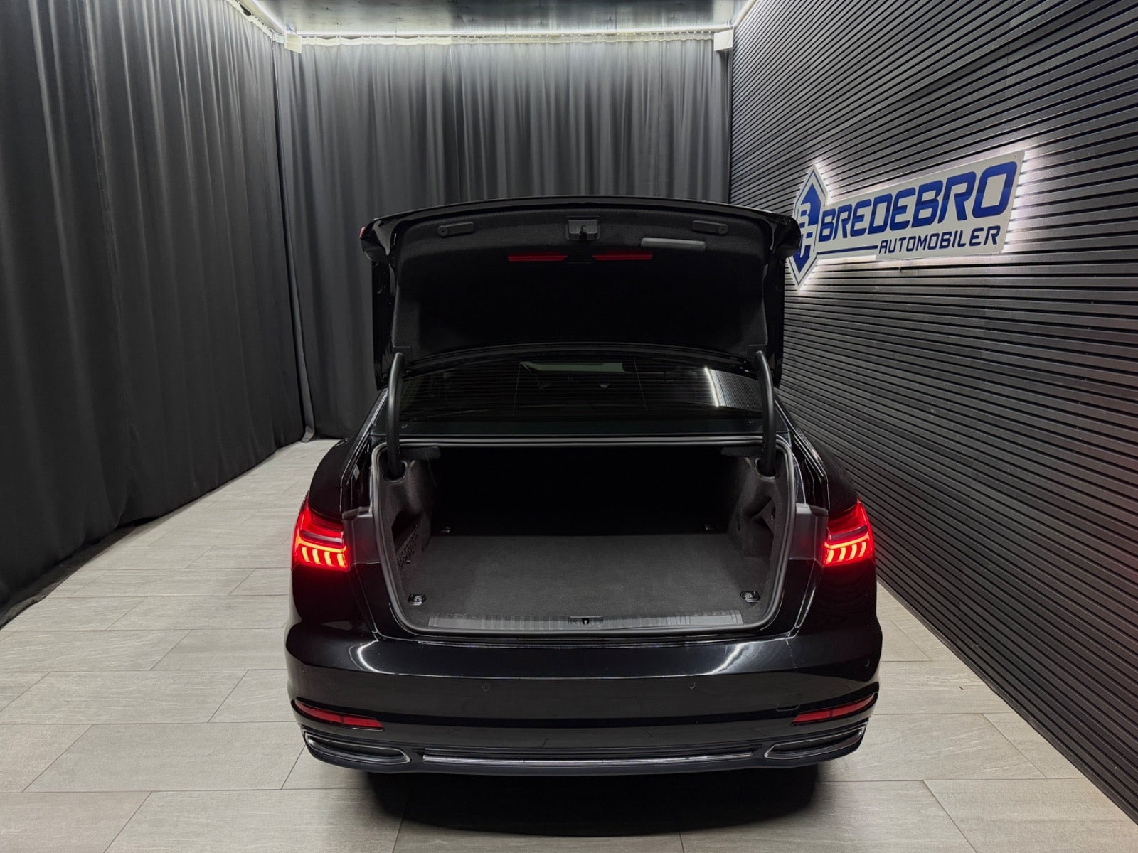 Sort Audi A6 fra 2020
