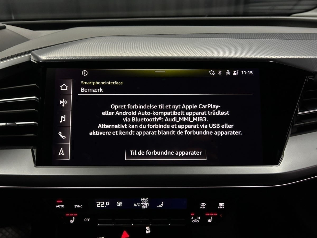 Sølv Audi Q4 e-tron fra 2024