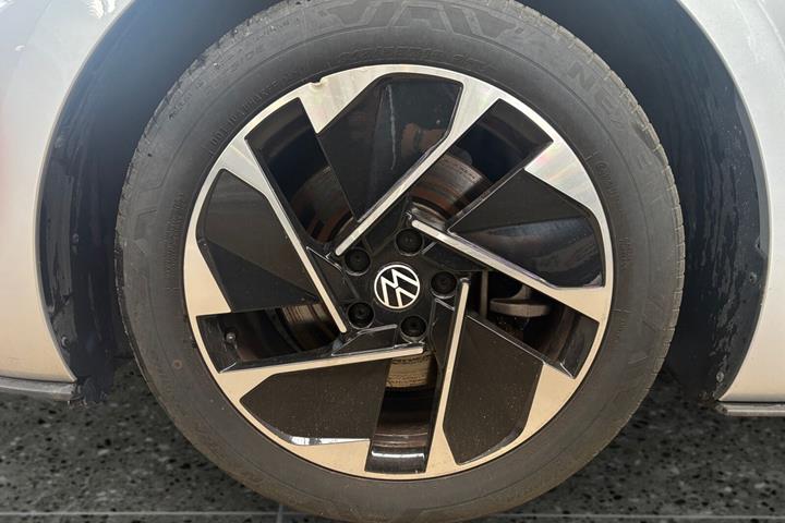 Sølv VW ID.3 fra 2023